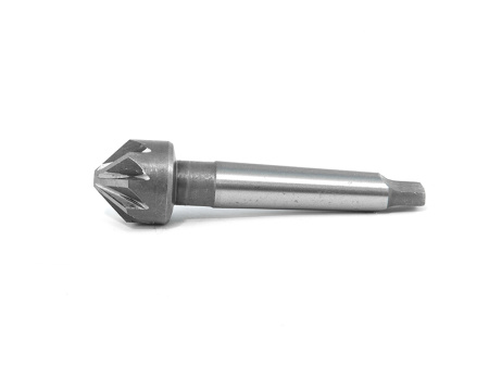 Зенковка 31,5 мм 90 гр. Р6М5 к/х КМ2 Z=8 dmin=9мм ГОСТ 14953-80 Beltools Зенковка 31,5 мм 90 гр. Р6М5 к/х КМ2 Z=8 dmin=9мм ГОСТ 14953-80 Beltools
